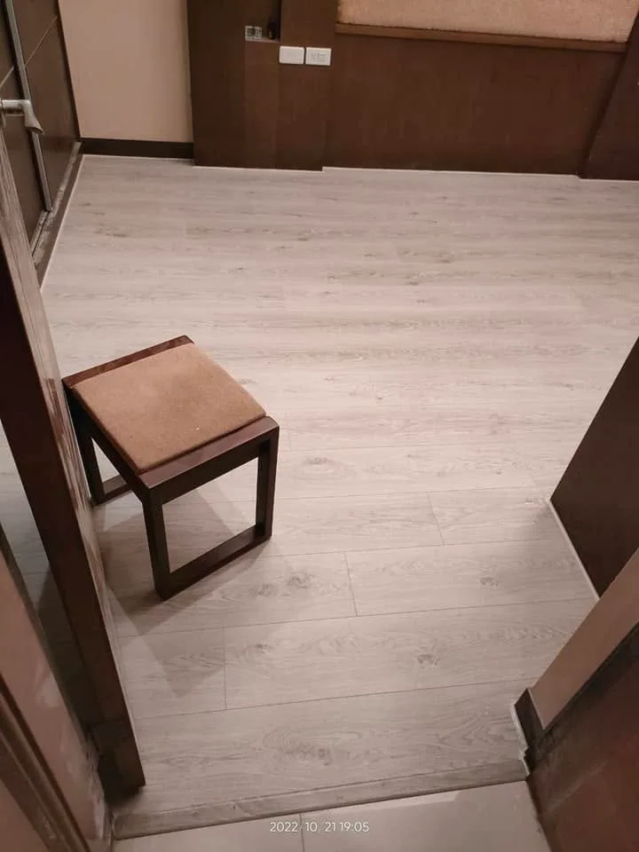 完工後的木地板鋪面
